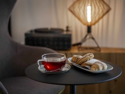 Teezeit mit Gebäck im Landhaus Tanner - Tagen im Chiemgau